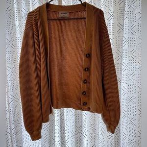 Old Navy cropped chunky cardigan
